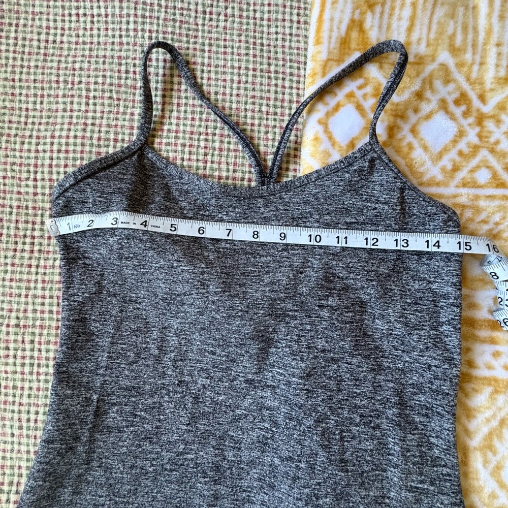 Lululemon Tank - Picture 5 of 6